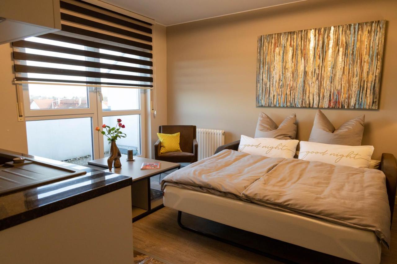 Deluxe Apartment Mit Tiefgarage In Naehe Messe-Bmw-Porsche-Dhl-Flughafen-Flugzeugwerk Der Deutsche Aircraft Leipzig Bagian luar foto
