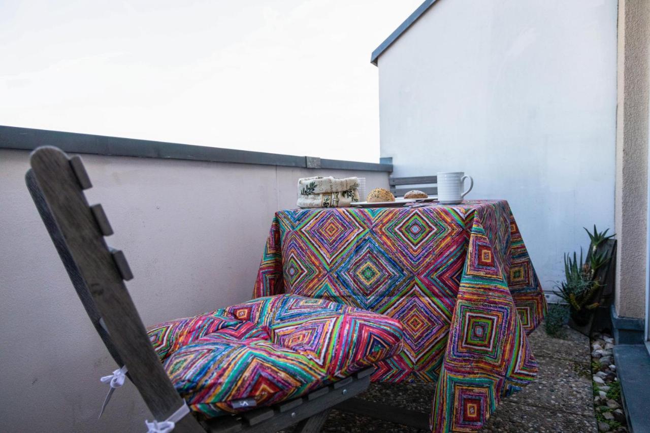 Deluxe Apartment Mit Tiefgarage In Naehe Messe-Bmw-Porsche-Dhl-Flughafen-Flugzeugwerk Der Deutsche Aircraft Leipzig Bagian luar foto